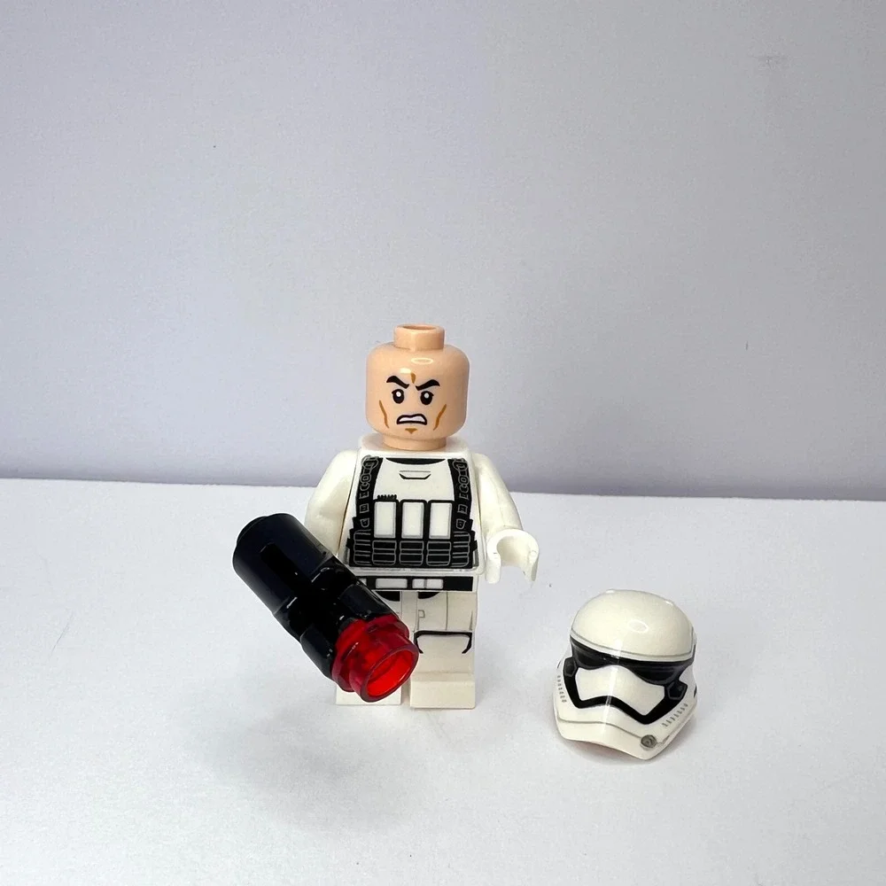 LEGO Star Wars Stormtrooper‎ Minifigure First Order Heavy Assault Blaster 75132